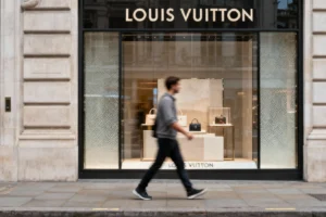 LVMH pops 12% after posting growth for the first time this year - Professional coverage